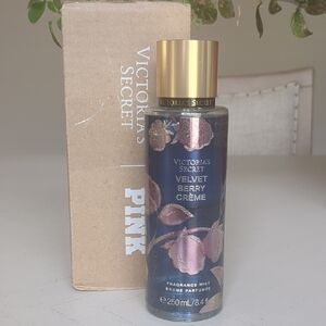 New Victoria Secret Velvet berry creme Fragrance Mist 8.4 FL OZ